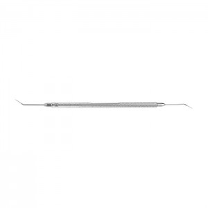 Flattened plate at distal tip to aid in the elevation of the nucleus within the anterior chamber.